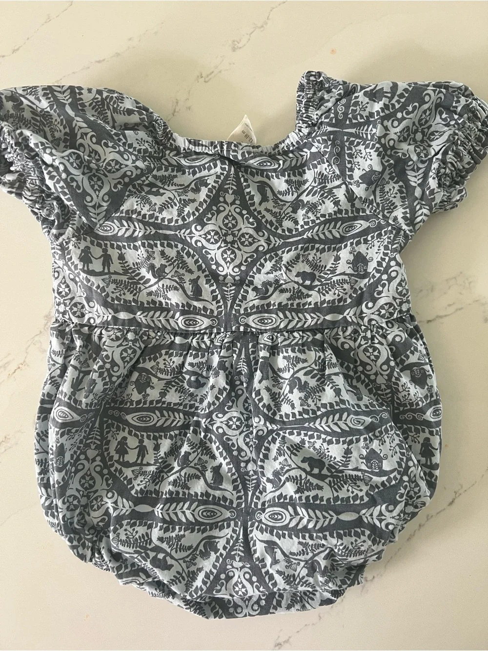 Kate Quinn bubble romper size 12-18 months